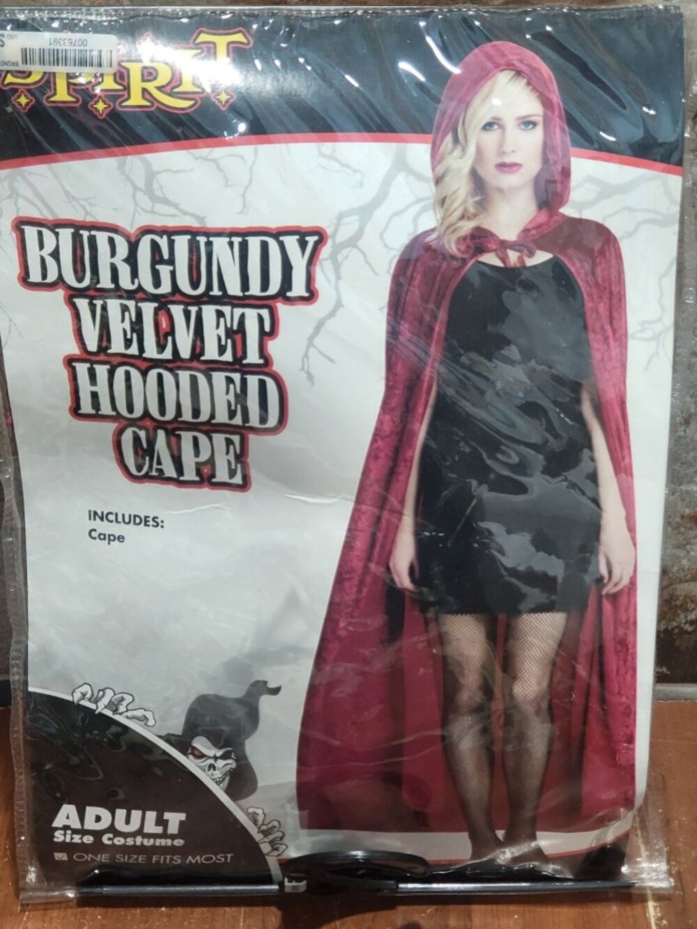Spirit Halloween Burgundy Velvet Hooded Cape NIP